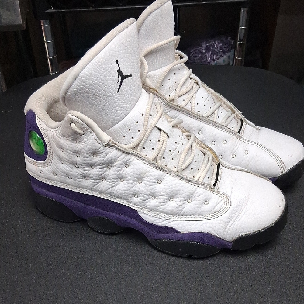 Jordan 12s